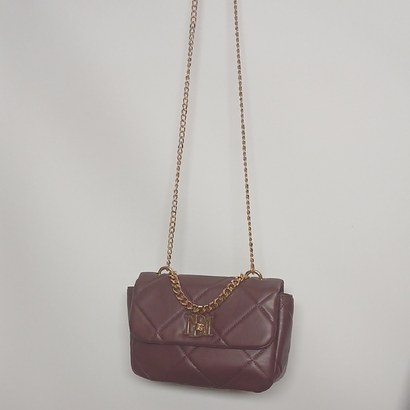 Badgley Mischka Handbags - Badgley Mischka Elegant Quilted Burgundy Shoulder Bag